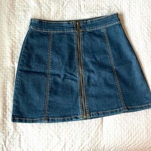 Forever 21 Womens Juniors Blue Denim Jean Mini Skirt A-Line Zip Close Sz M